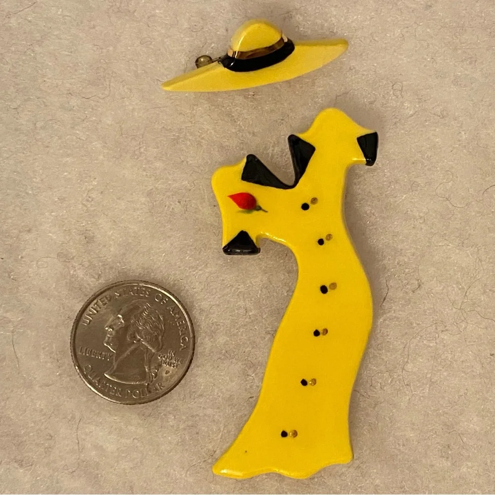 SHARON ROSLUND VINTAGE 1993 BROOCH SIGNED 2 PIECE YELLOW DRESS & HAT HANDMADE